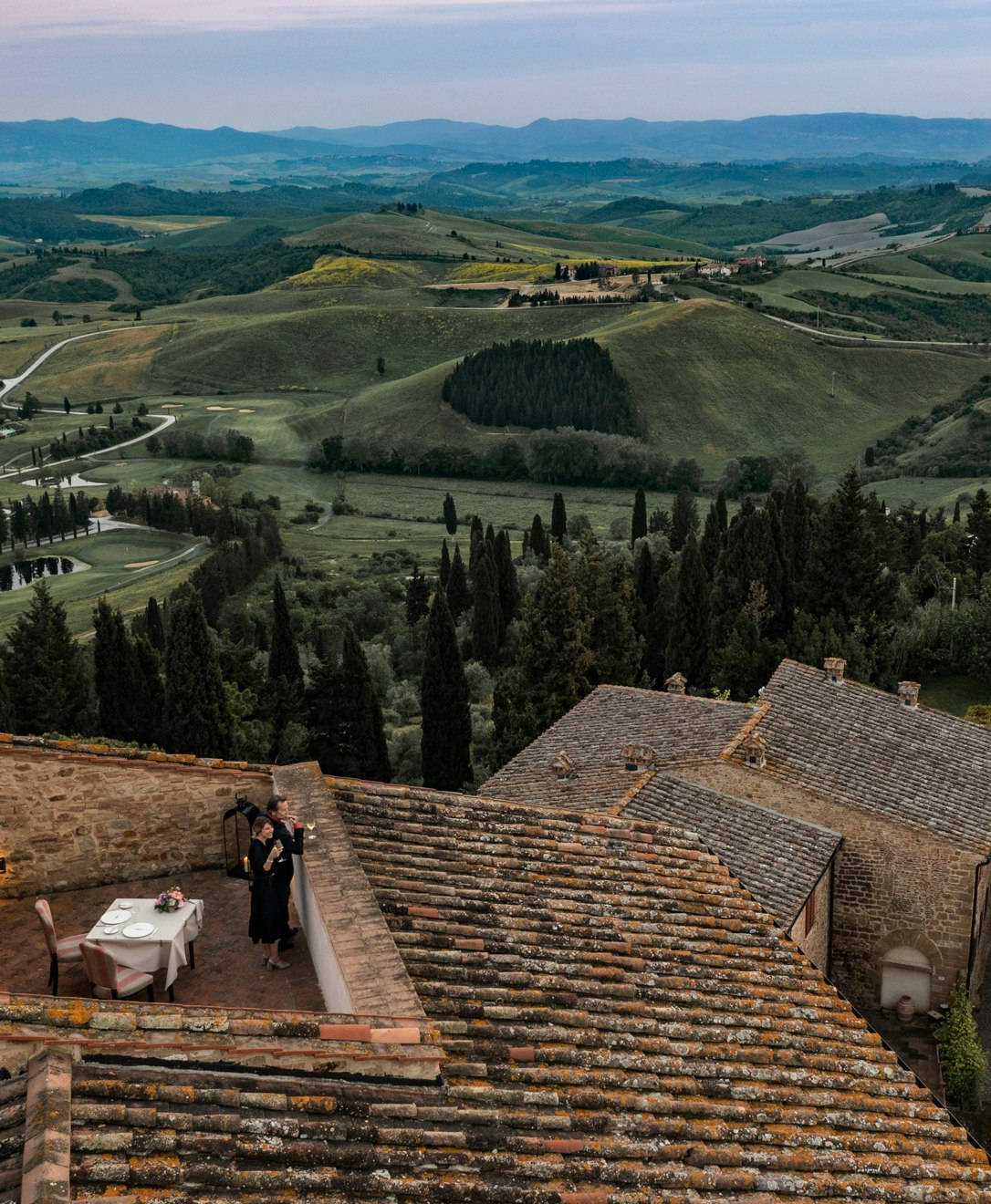 Private scenic gourmet restaurant in a 5-star hotel in Tuscany